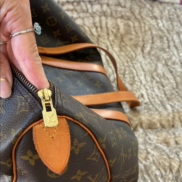 Louis Vuitton Flannery - Picture 9 of 13